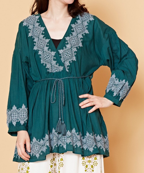 チャイハネ（チャイハネ）の「【チャイハネ】ジプラス刺繍トップス（その他トップス・レディース・グリーン/ブラウン/ホワイト・FREE）」の22枚目の写真