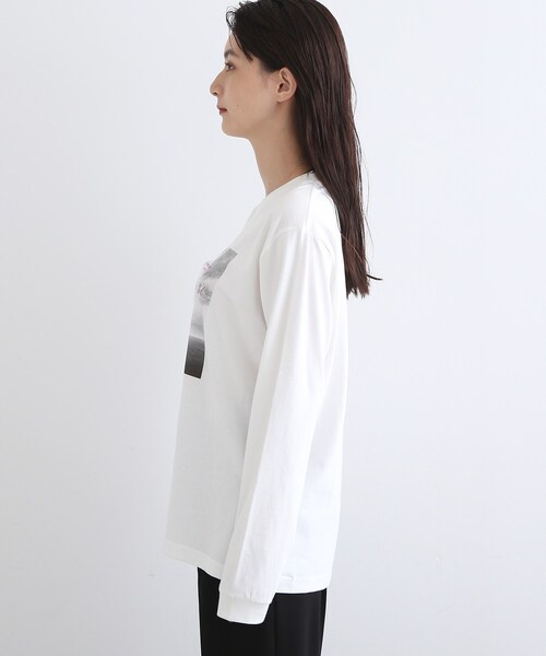 INDIVI(インディヴィ)の「【WORLD for the World】フォトプリント ロングTシャツ(Tシャツ/カットソー・レディース・ホワイト・38/13/05)」の14枚目の写真