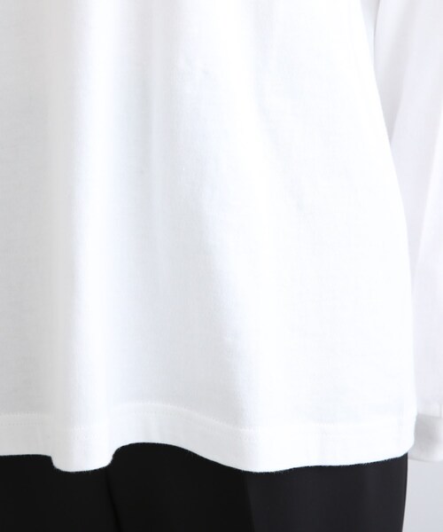 INDIVI(インディヴィ)の「【WORLD for the World】フォトプリント ロングTシャツ(Tシャツ/カットソー・レディース・ホワイト・38/13/05)」の11枚目の写真