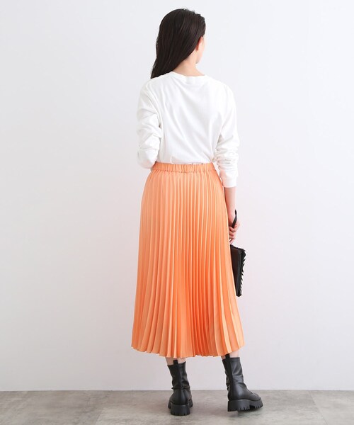INDIVI(インディヴィ)の「【WORLD for the World】フォトプリント ロングTシャツ(Tシャツ/カットソー・レディース・ホワイト・38/13/05)」の3枚目の写真