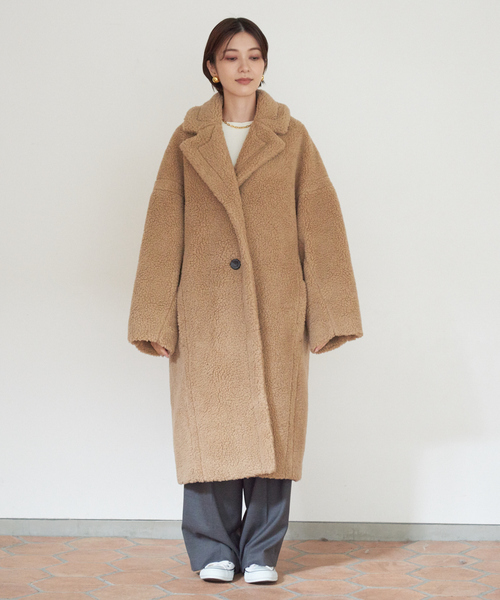 Rouge vif(ルージュヴィフ)の「ボアコート(その他アウター・レディース・ベージュ・38/36)」の7枚目の写真