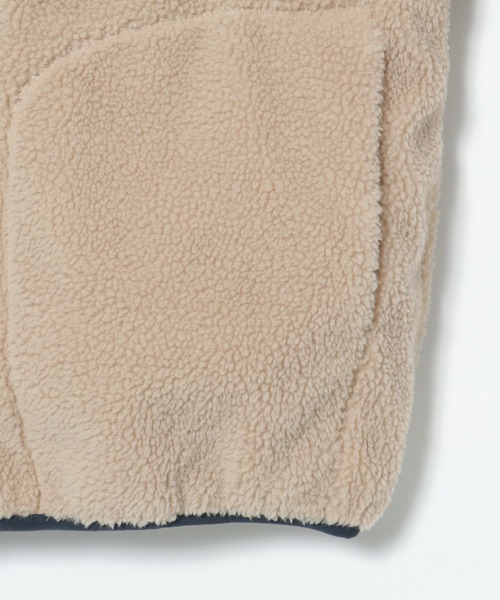 ikka（イッカ）の「【撥水／2WAY】リバーシブルボアフリースブルゾン（ブルゾン・メンズ・ホワイト/チャコールグレー/オリーブ/ベージュ・S/M/L/XL）」の11枚目の写真