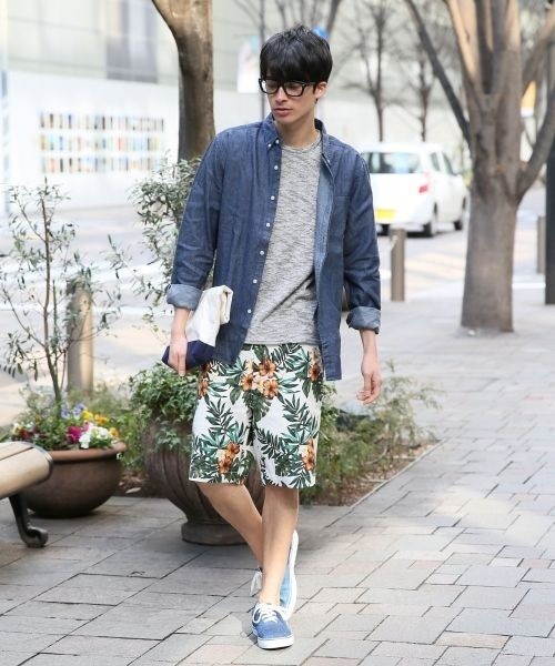 RAGEBLUE(レイジブルー)の「プリペラフラワーショーツ/561752(その他パンツ・メンズ・ホワイト/ブラック/ベージュ・LARGE/MEDIUM)」の4枚目の写真