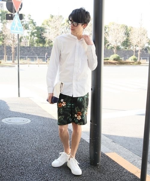 RAGEBLUE(レイジブルー)の「プリペラフラワーショーツ/561752(その他パンツ・メンズ・ホワイト/ブラック/ベージュ・LARGE/MEDIUM)」の5枚目の写真