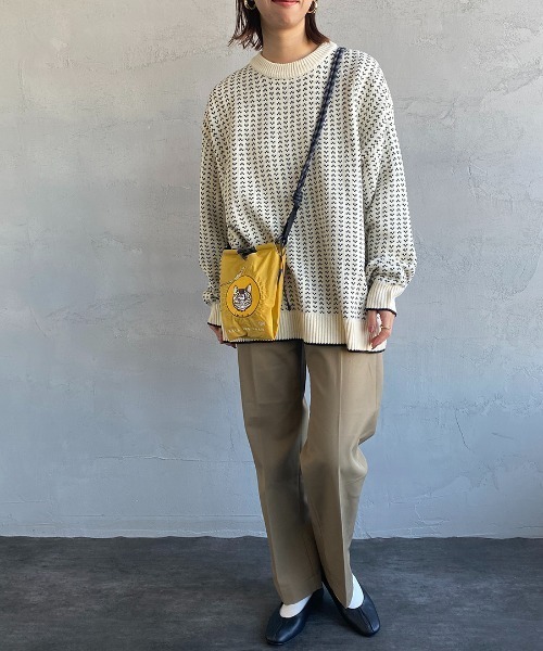 Ball&Chain（ボールアンドチェーン）の「[BALL&CHAIN/ボールアンドチェーン] D.CAT 刺繍デザインナイロンバッグ スモールサイズ（ショルダーバッグ・レディース・マスタード・S）」の8枚目の写真