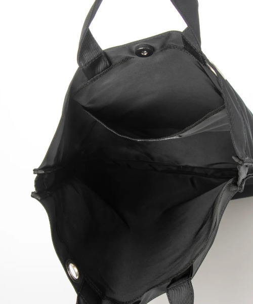 cache cache(カシュ カシュ)の「カシュカシュ cachecache / ボールチェーンショルダー付きトートバッグ(トートバッグ・レディース・ベージュ/ゼブラ/ピンク/レオパード/ブラック/カモフラージュ・FREE)」の11枚目の写真