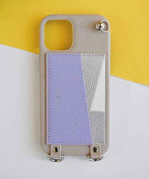 An+u（アンユー）の「バイカラー カードポケット スマホケース iPhone12 / iPhone12pro（スマホケース/カバー・レディース・ラベンダー/ブラック×ゴールド/ブラック×シルバー/ピンク/ブラック/シルバー/イエロー・ONE SIZE）」の5枚目の写真