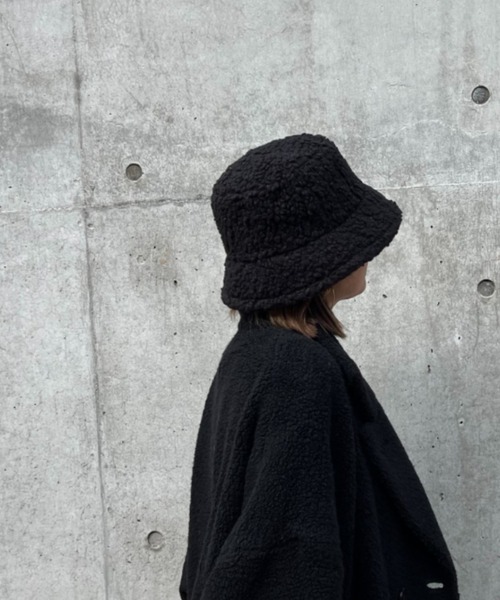 COLOR TOKYO ACCESSORIES（カラートウキョウアクセサリー）の「ファジーバケットハット（ハット・レディース・ベージュ/ブラック・FREE）」の11枚目の写真