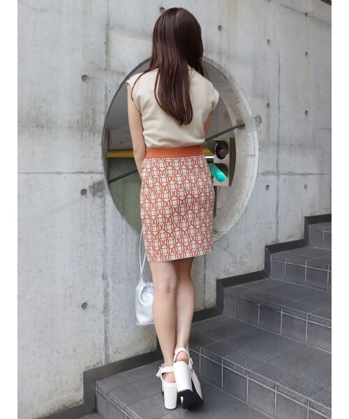 MURUA（ムルーア）の「モノグラムミニスカート（スカート・レディース・ブラック/オレンジ/ブルー・FREE）」の17枚目の写真