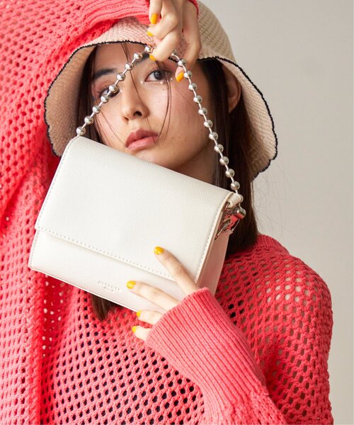 VENCEEXCHANGE（ヴァンスエクスチェンジ）の「2WAYスクエアボールチェーンミニショルダーバッグ（ショルダーバッグ・レディース・オフホワイト/グレー/ブラック/ブルー・FREE）」の9枚目の写真