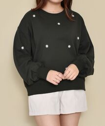 ems excite（エムズエキサイト）の「総柄刺繍ビッグトレーナー（Tシャツ/カットソー）」