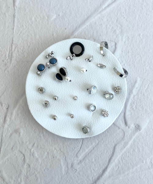 thank U more(サンキューモア)の「1ダースピアス ピアス 12セット / pierce 12set【両耳用】(ピアス(両耳用)・レディース・ゴールド/シルバー・FREE)」の2枚目の写真