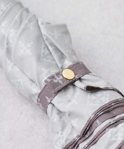 russet(ラシット)の「折り畳み傘(FO-069)(折りたたみ傘・レディース・グレイッシュベージュ/ネイビー/グレー・FREE)」の14枚目の写真
