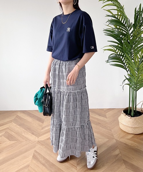 MYMOOD.（マイムード）の「ギンガムチェックティアードマキシスカート（スカート・レディース・ブラック/ブルー・FREE）」の6枚目の写真