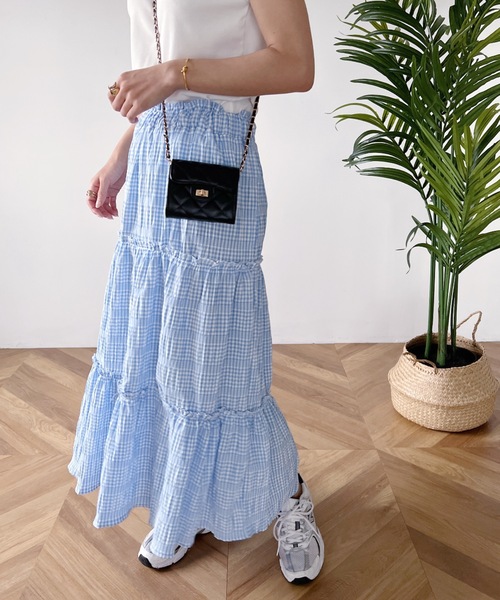 MYMOOD.（マイムード）の「ギンガムチェックティアードマキシスカート（スカート・レディース・ブラック/ブルー・FREE）」の12枚目の写真