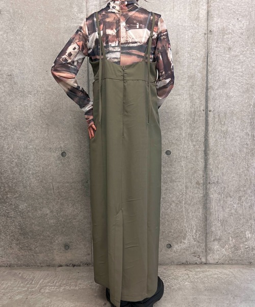 byYOUANCE(バイユアンス)の「カットアウトキャミワンピース(ワンピース・レディース・グレー系その他/ブラック・FREE)」の16枚目の写真