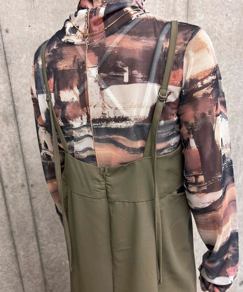 byYOUANCE(バイユアンス)の「カットアウトキャミワンピース(ワンピース・レディース・グレー系その他/ブラック・FREE)」の9枚目の写真