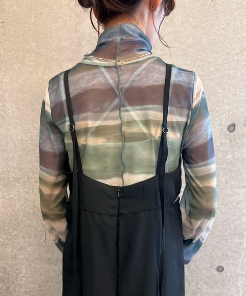 byYOUANCE(バイユアンス)の「カットアウトキャミワンピース(ワンピース・レディース・グレー系その他/ブラック・FREE)」の7枚目の写真