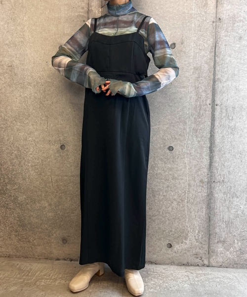 byYOUANCE(バイユアンス)の「カットアウトキャミワンピース(ワンピース・レディース・グレー系その他/ブラック・FREE)」の13枚目の写真