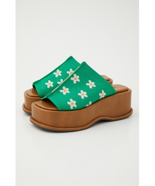 RODEO CROWNS WIDE BOWL(ロデオクラウンズワイドボウル)の「PATTERN KNIT WADGE SANDAL(サンダル・レディース・ブラック系その他/グリーン系その他・MEDIUM/LARGE)」の1枚目の写真