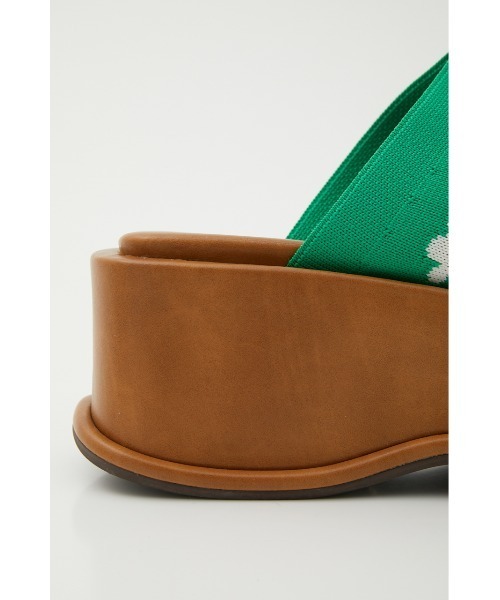 RODEO CROWNS WIDE BOWL(ロデオクラウンズワイドボウル)の「PATTERN KNIT WADGE SANDAL(サンダル・レディース・ブラック系その他/グリーン系その他・MEDIUM/LARGE)」の3枚目の写真