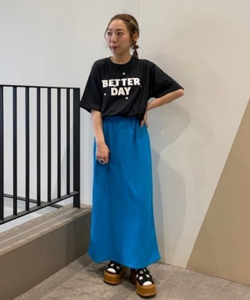 RODEO CROWNS WIDE BOWL(ロデオクラウンズワイドボウル)の「PATTERN KNIT WADGE SANDAL(サンダル・レディース・ブラック系その他/グリーン系その他・MEDIUM/LARGE)」の17枚目の写真