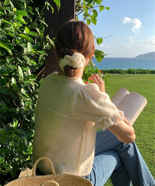 LYEON(リヨン)の「キャンディーパフスリーブ半袖ニット(ニット/セーター・レディース・ピンク/ホワイト/グリーン/イエロー/ブルー・FREE)」の7枚目の写真
