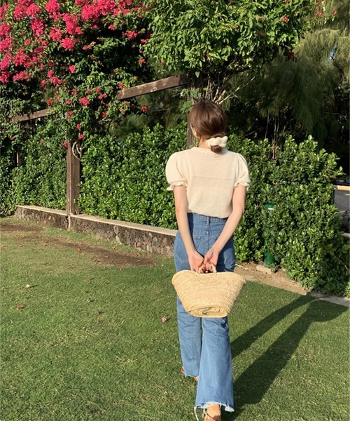 LYEON(リヨン)の「キャンディーパフスリーブ半袖ニット(ニット/セーター・レディース・ピンク/ホワイト/グリーン/イエロー/ブルー・FREE)」の21枚目の写真