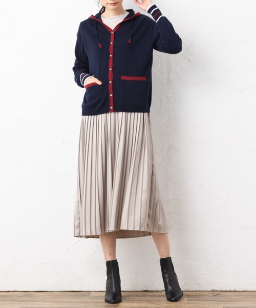 aunt lily(アントリリー)の「プリーツドッキングマルチワンピース(ワンピース・レディース・ライトグレー/カーキ・11号/13号/15号/9号)」の7枚目の写真