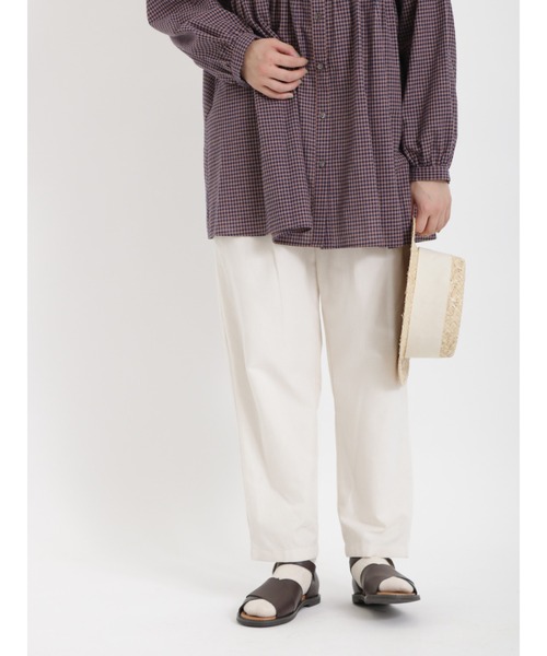 Samansa Mos2（サマンサ モスモス）の「【リンネル5月号掲載アイテム】【UVカット】毎日履きたい楽ちんパンツ（その他パンツ・レディース・ブラック/オフホワイト/ベージュ/キナリ・ﾌﾘ-）」の15枚目の写真