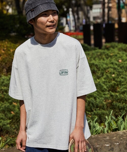 FREAK'S STORE(フリークスストア)の「【限定展開】LANDER×FREAK'S STORE/ランダー 別注 ビッグシルエット バックプリント クルーネックTシャツ(Tシャツ/カットソー・メンズ・ホワイト/アッシュグレー/ブラック/ダークグリーン・SMALL/MEDIUM/LARGE/X-LARGE)」の20枚目の写真