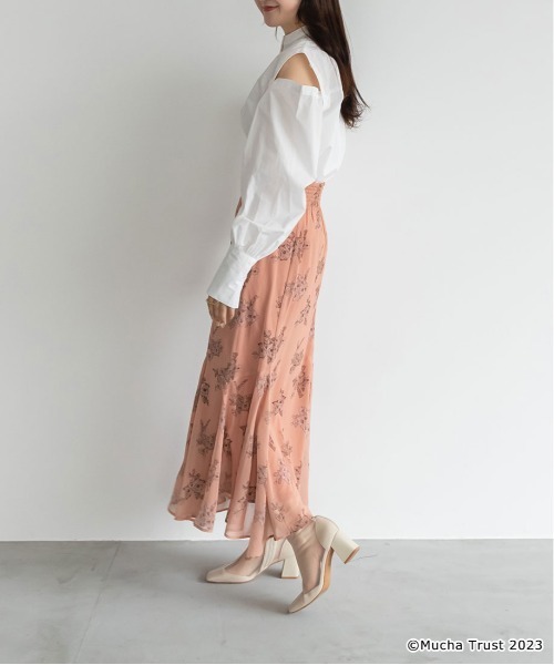 RANDA（ランダ）の「【Mucha×RANDA】フラワープリントスカート（スカート・レディース・クリーム/オレンジ・0/1）」の7枚目の写真