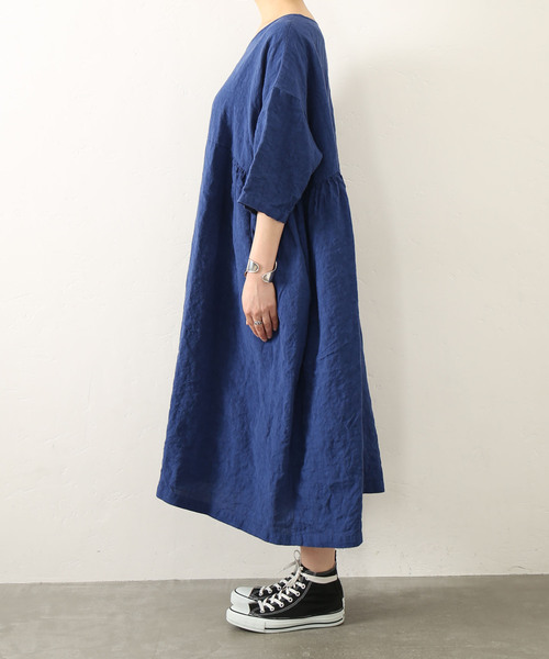 JOURNAL STANDARD LUXE(ジャーナルスタンダード ラックス)の「40リネン Vネックワンピース(ワンピース・レディース・ブルー/ブラック/ホワイト・FREE)」の17枚目の写真