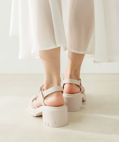 OLIVE des OLIVE（オリーブデオリーブ）の「ヒールアップグルカサンダル　1031130120（サンダル・レディース・ブラック/アイボリー・SMALL/MEDIUM/LARGE）」の7枚目の写真