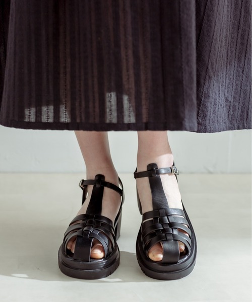 OLIVE des OLIVE（オリーブデオリーブ）の「ヒールアップグルカサンダル　1031130120（サンダル・レディース・ブラック/アイボリー・SMALL/MEDIUM/LARGE）」の19枚目の写真