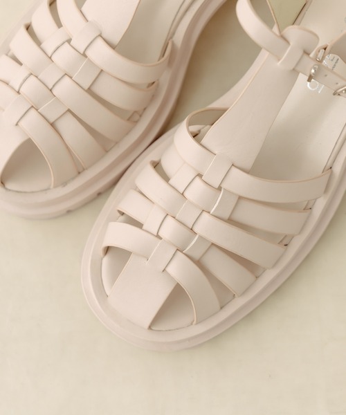 OLIVE des OLIVE（オリーブデオリーブ）の「ヒールアップグルカサンダル　1031130120（サンダル・レディース・ブラック/アイボリー・SMALL/MEDIUM/LARGE）」の16枚目の写真