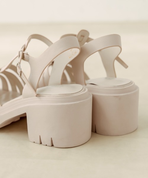 OLIVE des OLIVE（オリーブデオリーブ）の「ヒールアップグルカサンダル　1031130120（サンダル・レディース・ブラック/アイボリー・SMALL/MEDIUM/LARGE）」の13枚目の写真