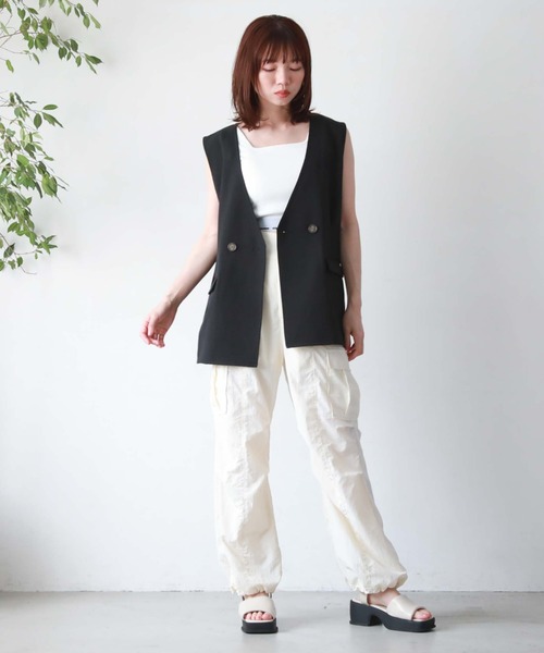 archives（アルシーヴ）の「ノーカラーダブルベスト（その他アウター・レディース・ブラック/ベージュ/モカ・MEDIUM）」の20枚目の写真