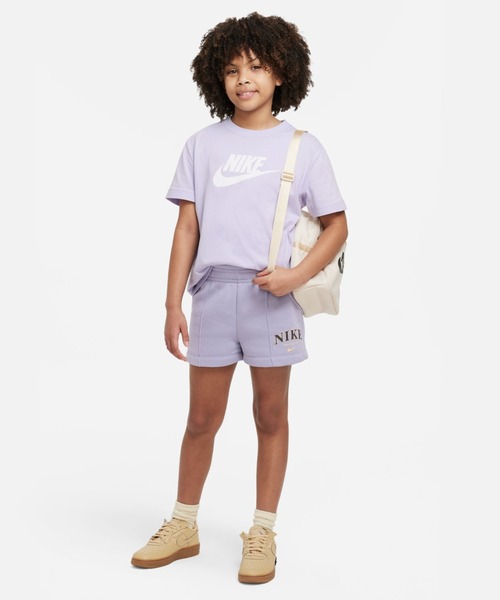 NIKE(ナイキ)の「NIKE/ナイキ キッズ Tシャツ FD0928-536(Tシャツ/カットソー・キッズ・ライトパープル・150cm/160cm/130cm/140cm)」の4枚目の写真