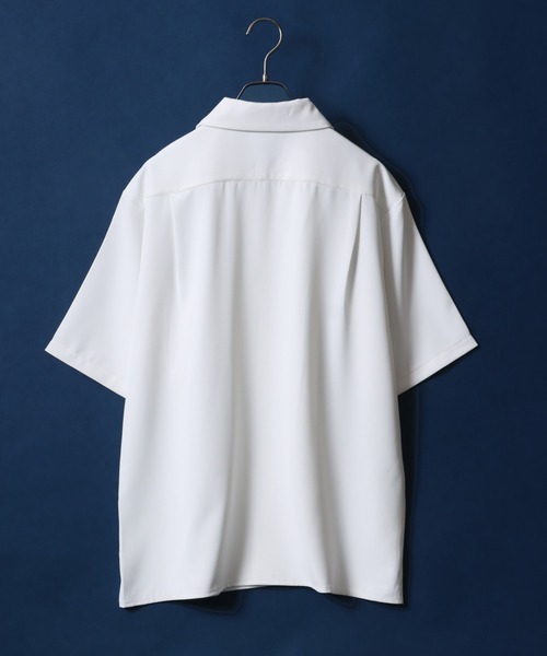 ANPAS(アンパス)の「2WAY Drape Twill Fabric Oversized Shirt/別注 2WAY ドレープツイル オーバーサイズ シャツ(シャツ/ブラウス・メンズ・ベージュ/ブラック/チャコール/ホワイト・L/LL/M)」の10枚目の写真