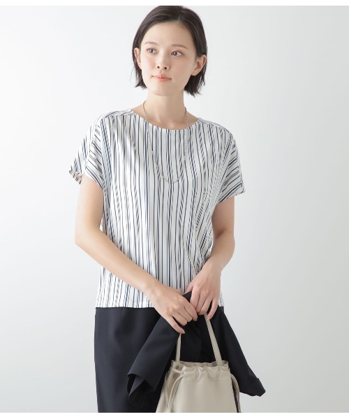 NEWYORKER(ニューヨーカー)の「強撚スムース ストライププリント ドルマン半袖プルオーバー(Tシャツ/カットソー・レディース・ホワイト/ライトグリーン・L/M)」の1枚目の写真