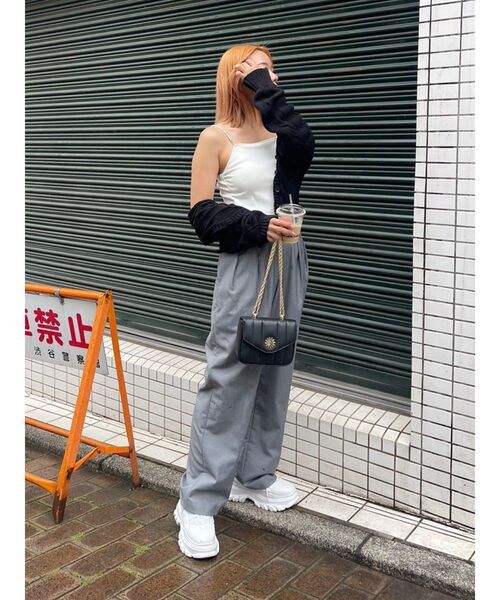 EVRIS(エヴリス)の「パールリブキャミソール(キャミソール・レディース・ブラック/ホワイト/グリーン・FREE)」の15枚目の写真