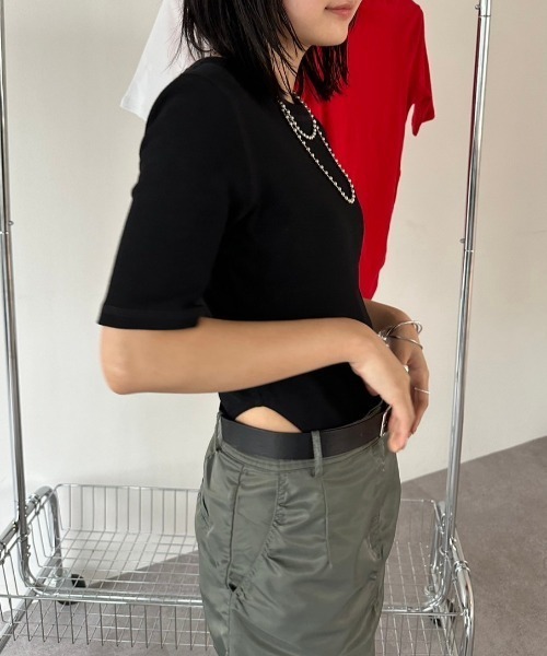 HANNE(アン)の「ハーフボディースーツTEE(Tシャツ/カットソー・レディース・ブラック/ブルー/ホワイト/レッド・FREE)」の20枚目の写真