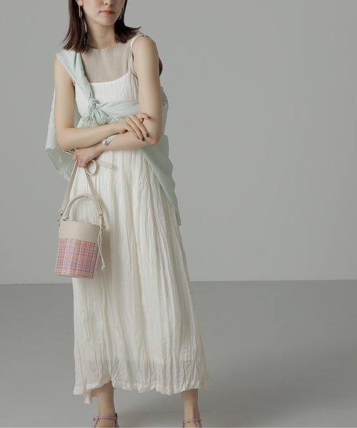 FREE'S MART（フリーズマート）の「◇ダブルストラップワッシャーキャミワンピース（ワンピース・レディース・ブラック/ホワイト・MEDIUM/SMALL）」の14枚目の写真