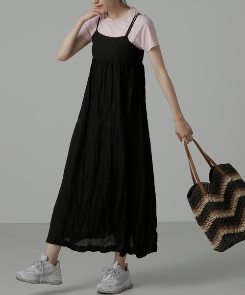 FREE'S MART（フリーズマート）の「◇ダブルストラップワッシャーキャミワンピース（ワンピース・レディース・ブラック/ホワイト・MEDIUM/SMALL）」の3枚目の写真