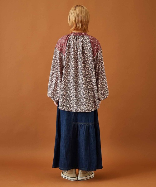 CUBE SUGAR(キューブシュガー)の「フラワープリントラグランスリーブギャザーシャツ(シャツ/ブラウス・レディース・ブラック/ブラウン/レッド・M)」の9枚目の写真