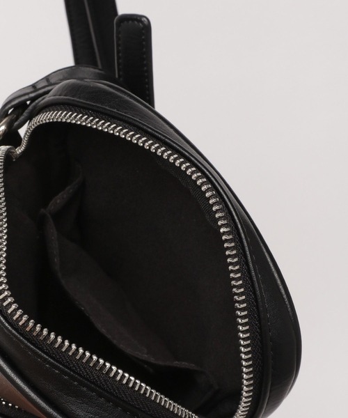 LAKOLE（ラコレ）の「ダブルZIPミニショルダーバッグ / 963994（ショルダーバッグ・メンズ・ネイビー/ブラック/グレイッシュベージュ・FREE）」の13枚目の写真