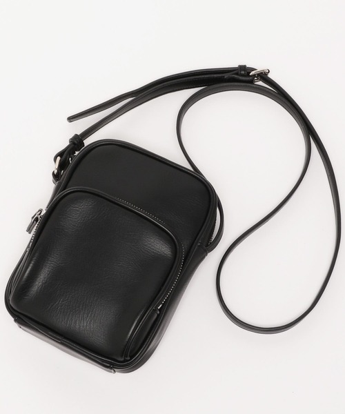 LAKOLE（ラコレ）の「ダブルZIPミニショルダーバッグ / 963994（ショルダーバッグ・メンズ・ネイビー/ブラック/グレイッシュベージュ・FREE）」の16枚目の写真