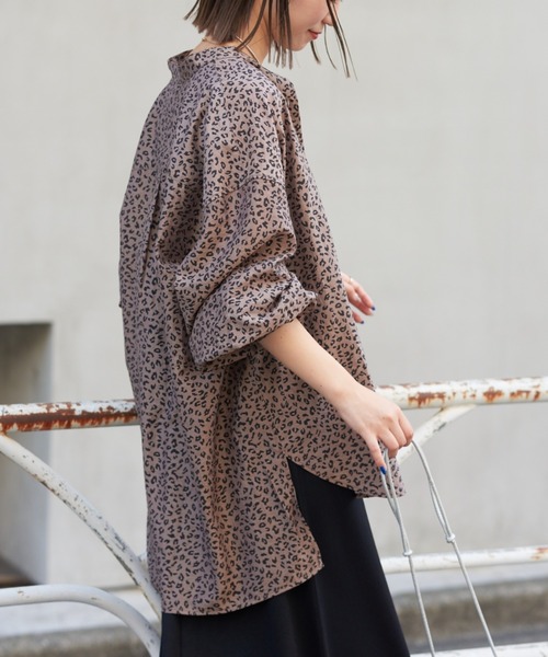 CIAOPANIC TYPY（チャオパニックティピー）の「シアーボリュームスリーブビッグシャツ（シャツ/ブラウス・レディース・カーキ/ネイビー/ブラウン/レッド・ONE SIZE）」の8枚目の写真