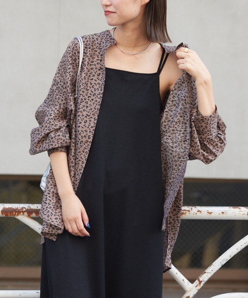 CIAOPANIC TYPY（チャオパニックティピー）の「シアーボリュームスリーブビッグシャツ（シャツ/ブラウス・レディース・カーキ/ネイビー/ブラウン/レッド・ONE SIZE）」の6枚目の写真